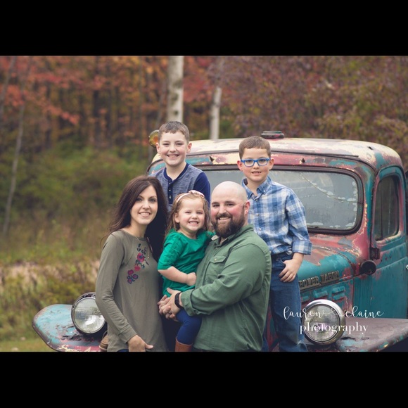 Meet your Posher, Ericka - Picture 1 of 1